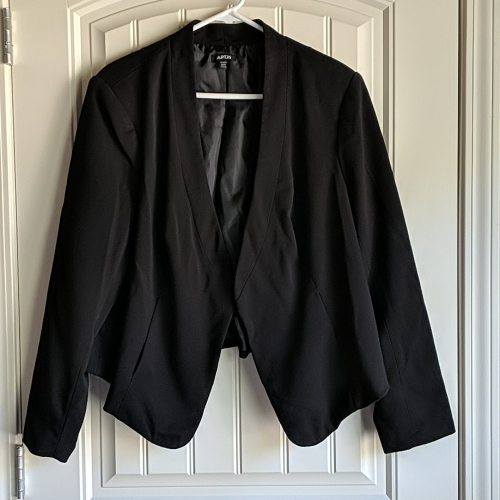 Apt. 9 Blazer